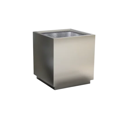 Macetas de acero